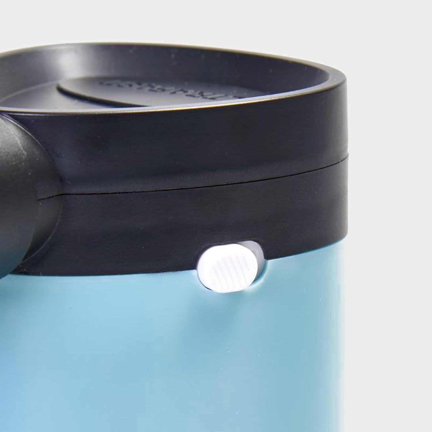 Hi-Gear Airforce Pump: USB-C Rechargeable, Inflate/Deflate, Portable - Image 3