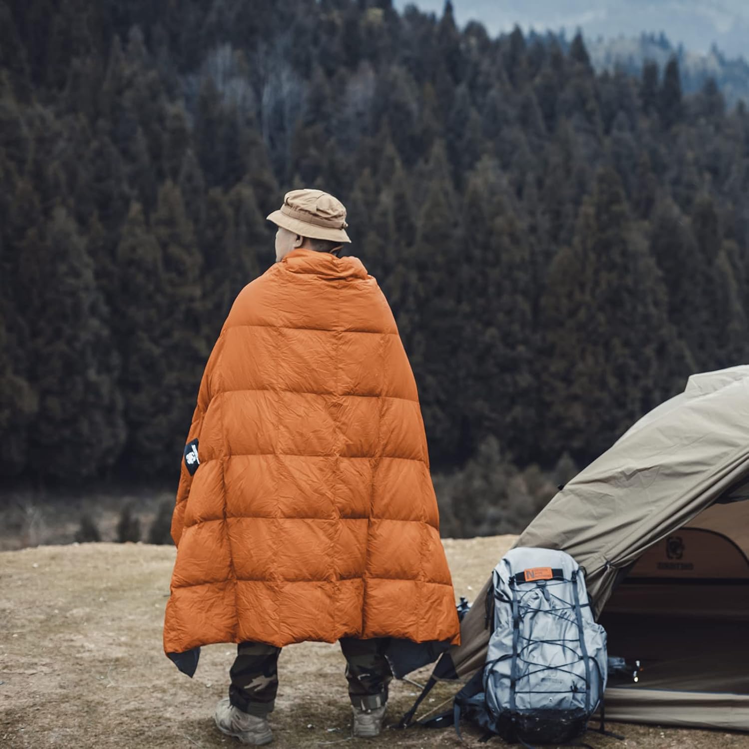 OneTigris Packable Down Camping Blanket: Warm, Lightweight Quilt - Image 3
