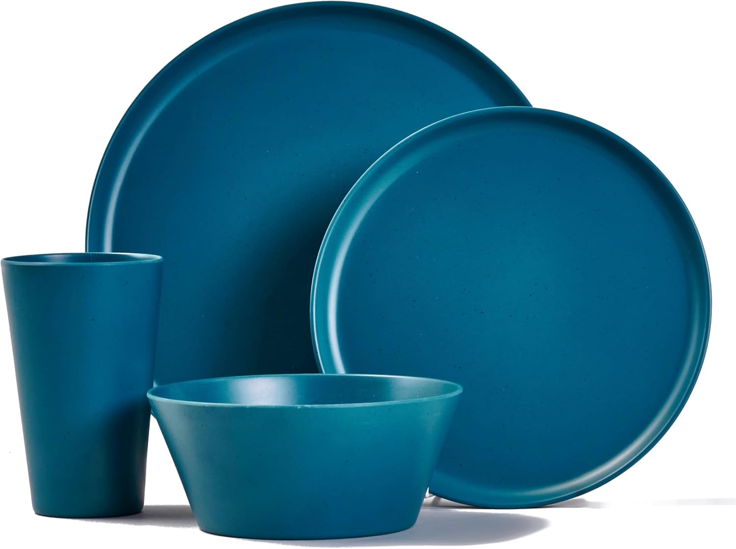 Hi-Gear 16 Piece Melamine Tableware Set with Dinner Plates, Side Plates, Bowls & Tumblers, Lightweight and Sturdy, Easy to Clean, Picnic Set, Camping Dinner Set, Outdoor Tableware