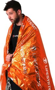 Emergency Survival Blanket: Warmth & Shelter for Outdoors